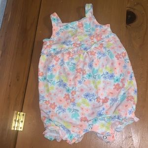Carter’s baby girl bright floral tank top romper. Size 9 months.